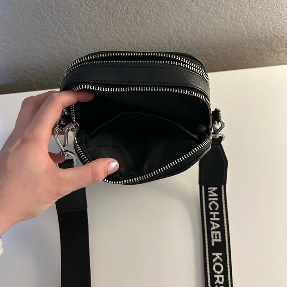 Michael Kors Black Crossbody with Logo Strap - Picture 2 of 6